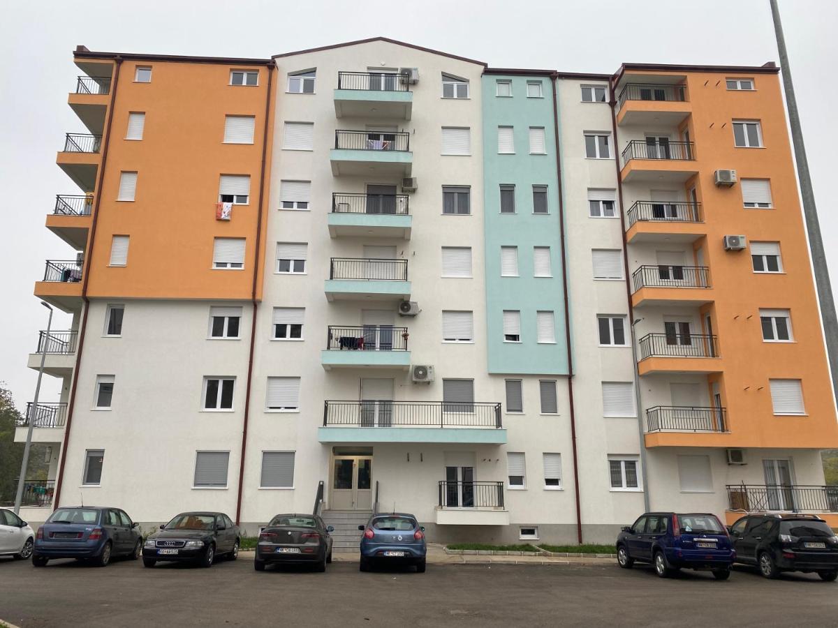 Newtown Apartment Nikšić المظهر الخارجي الصورة